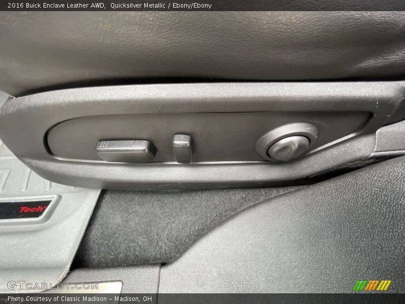 Quicksilver Metallic / Ebony/Ebony 2016 Buick Enclave Leather AWD