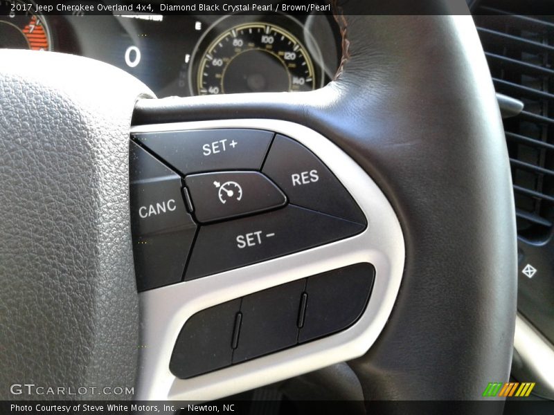  2017 Cherokee Overland 4x4 Steering Wheel