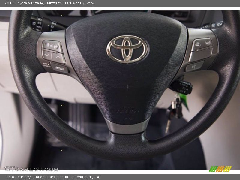 Blizzard Pearl White / Ivory 2011 Toyota Venza I4