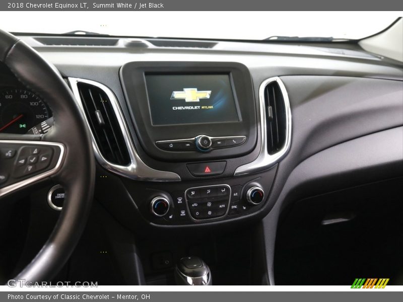 Summit White / Jet Black 2018 Chevrolet Equinox LT