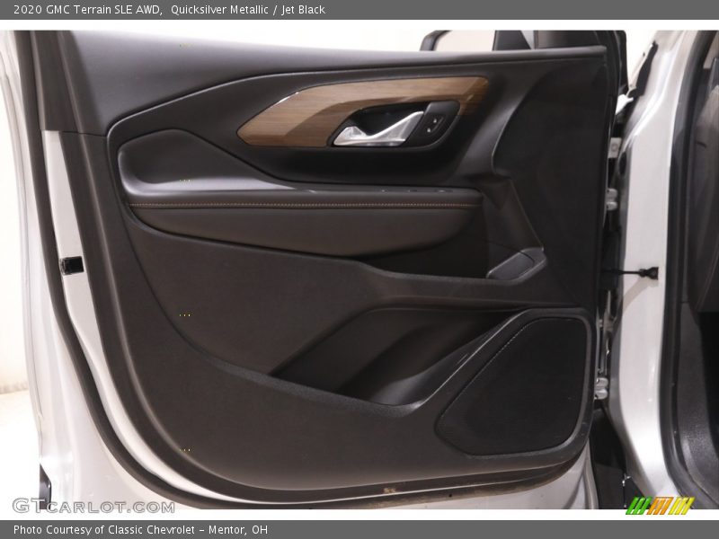 Quicksilver Metallic / Jet Black 2020 GMC Terrain SLE AWD