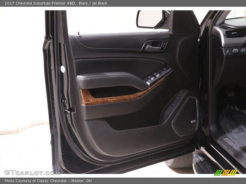 Black / Jet Black 2017 Chevrolet Suburban Premier 4WD