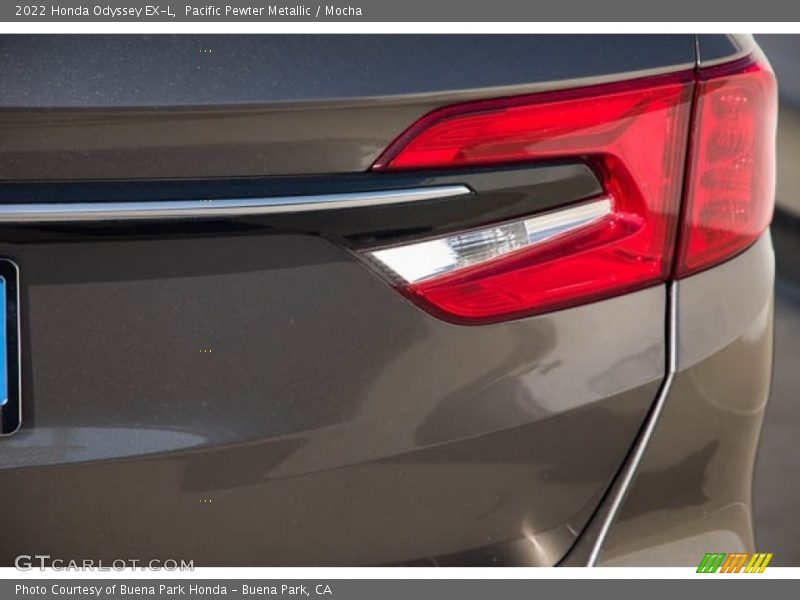 Pacific Pewter Metallic / Mocha 2022 Honda Odyssey EX-L