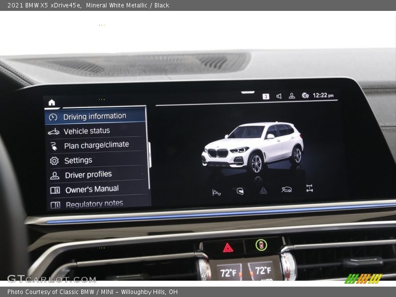 Mineral White Metallic / Black 2021 BMW X5 xDrive45e