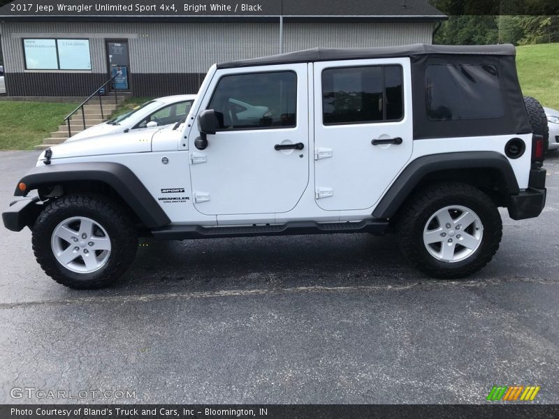 Bright White / Black 2017 Jeep Wrangler Unlimited Sport 4x4