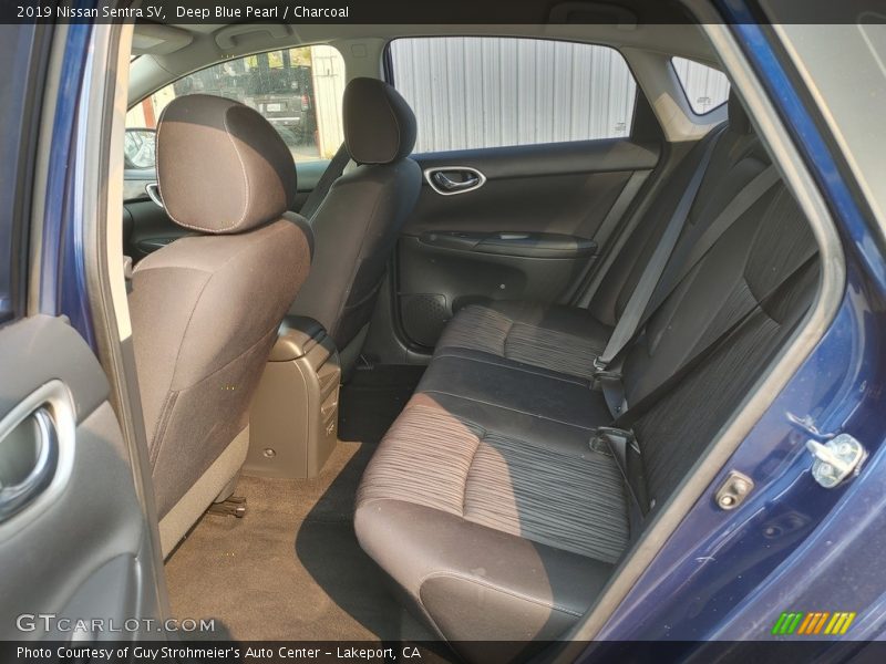 Deep Blue Pearl / Charcoal 2019 Nissan Sentra SV