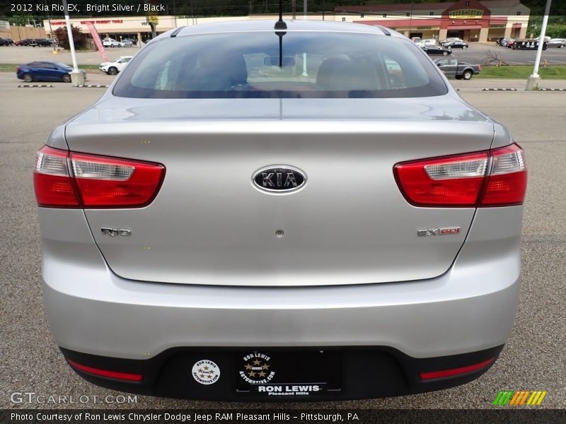 Bright Silver / Black 2012 Kia Rio EX