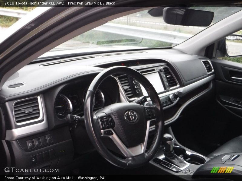 Predawn Gray Mica / Black 2018 Toyota Highlander XLE AWD