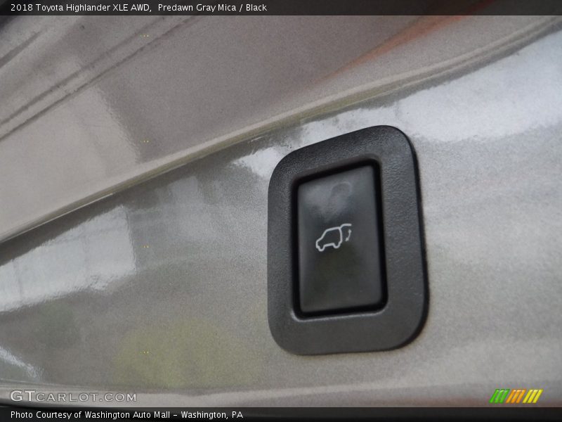 Predawn Gray Mica / Black 2018 Toyota Highlander XLE AWD
