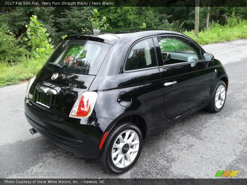 Nero Puro (Straight Black) / Nero (Black) 2017 Fiat 500 Pop