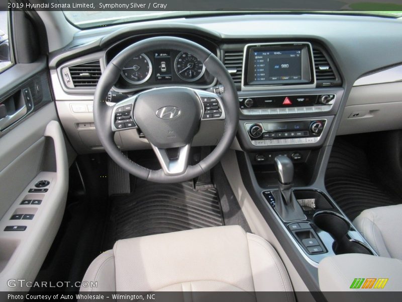Symphony Silver / Gray 2019 Hyundai Sonata Limited
