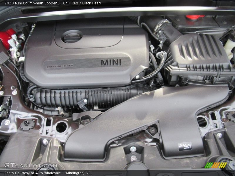 Chili Red / Black Pearl 2020 Mini Countryman Cooper S