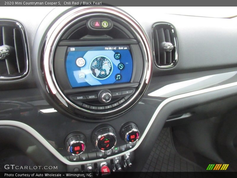 Chili Red / Black Pearl 2020 Mini Countryman Cooper S