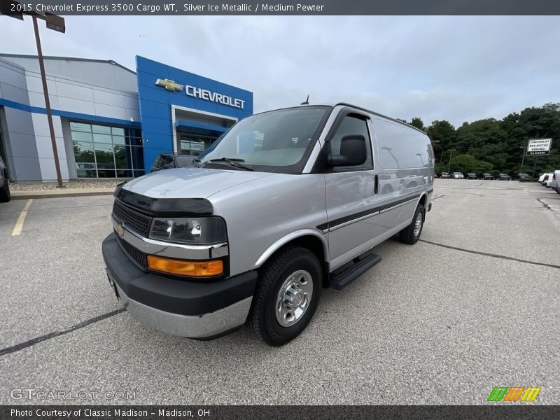 Silver Ice Metallic / Medium Pewter 2015 Chevrolet Express 3500 Cargo WT