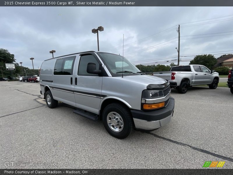 Front 3/4 View of 2015 Express 3500 Cargo WT