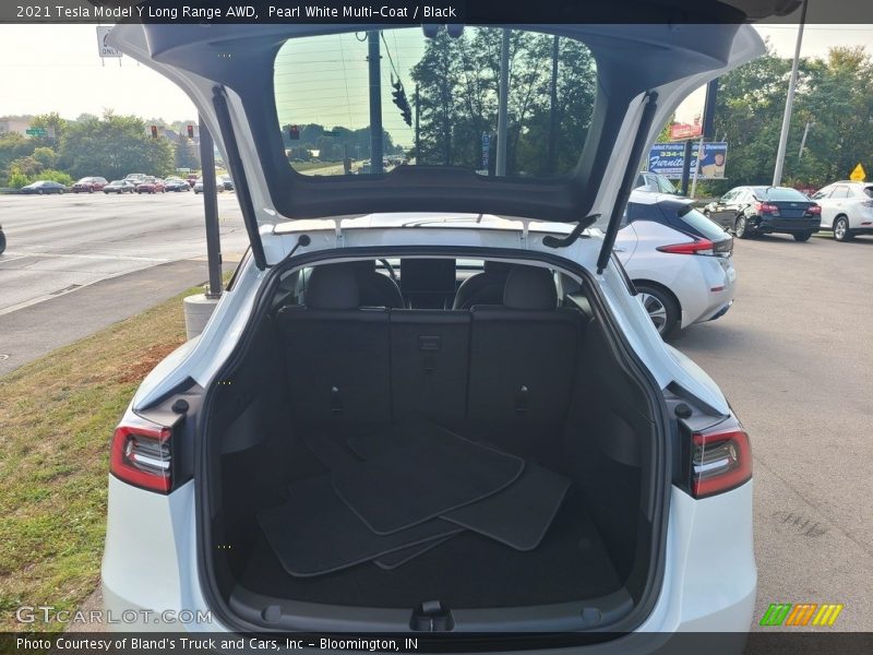  2021 Model Y Long Range AWD Trunk