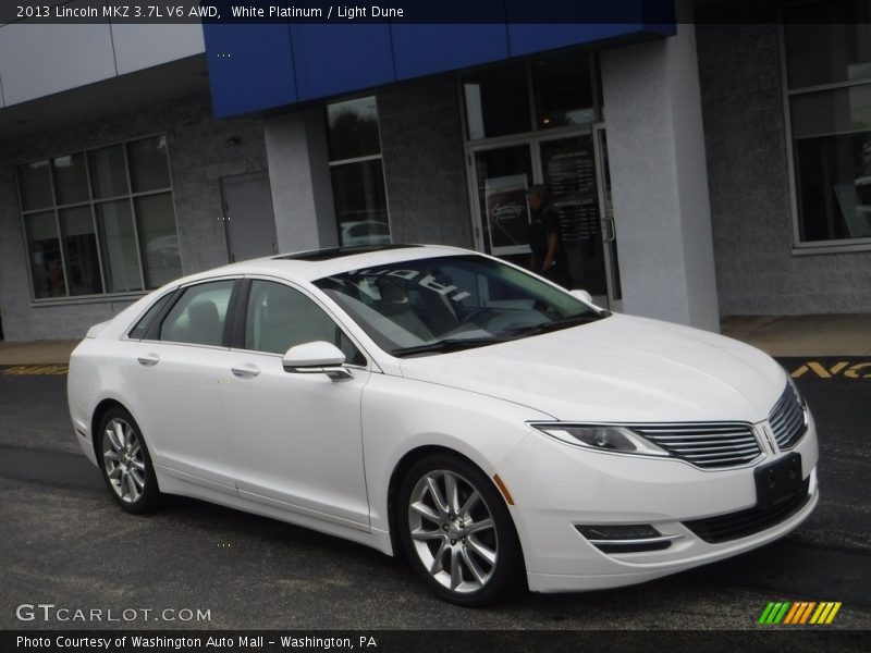 White Platinum / Light Dune 2013 Lincoln MKZ 3.7L V6 AWD