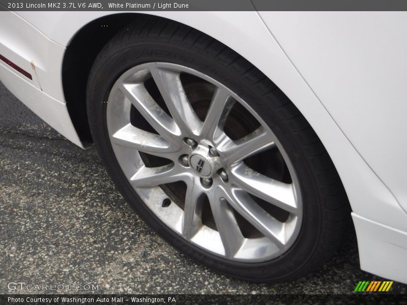 White Platinum / Light Dune 2013 Lincoln MKZ 3.7L V6 AWD