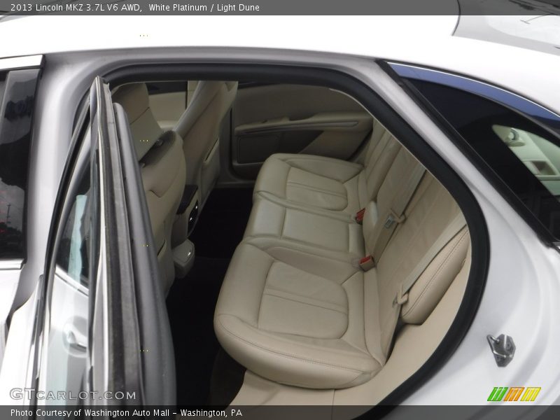 White Platinum / Light Dune 2013 Lincoln MKZ 3.7L V6 AWD
