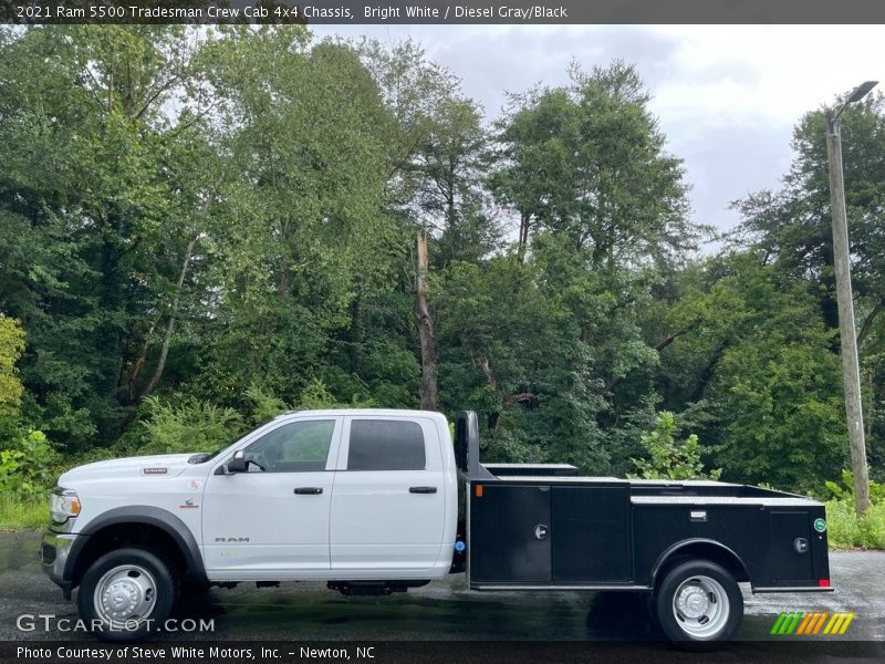 Bright White / Diesel Gray/Black 2021 Ram 5500 Tradesman Crew Cab 4x4 Chassis
