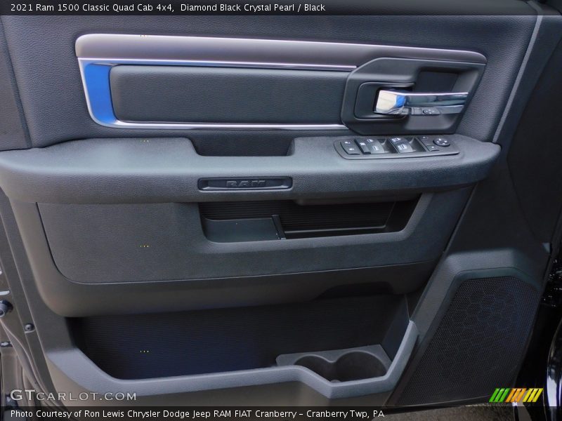 Diamond Black Crystal Pearl / Black 2021 Ram 1500 Classic Quad Cab 4x4