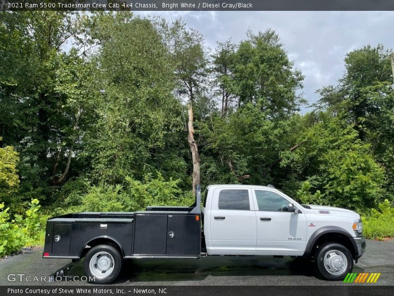 Bright White / Diesel Gray/Black 2021 Ram 5500 Tradesman Crew Cab 4x4 Chassis