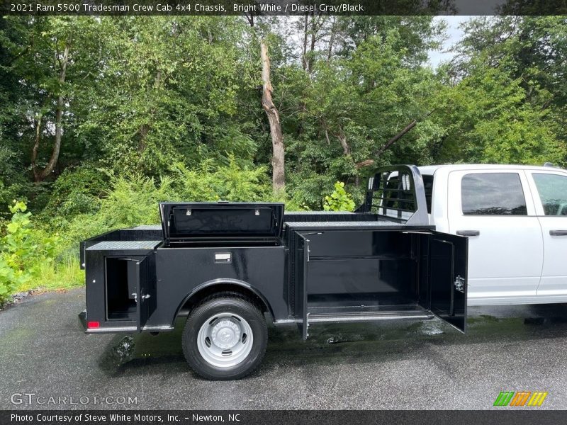 Bright White / Diesel Gray/Black 2021 Ram 5500 Tradesman Crew Cab 4x4 Chassis