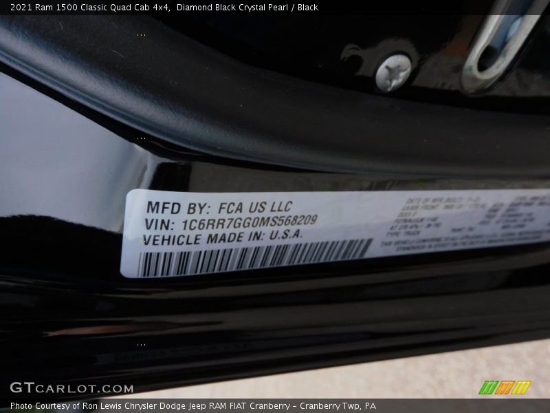 Diamond Black Crystal Pearl / Black 2021 Ram 1500 Classic Quad Cab 4x4
