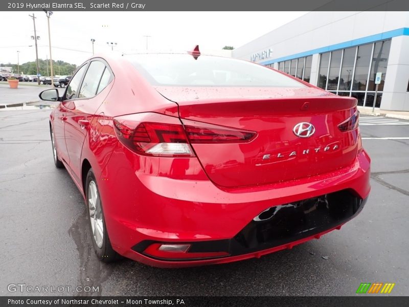 Scarlet Red / Gray 2019 Hyundai Elantra SEL
