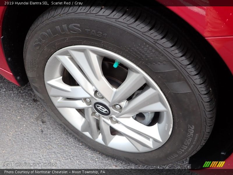 Scarlet Red / Gray 2019 Hyundai Elantra SEL