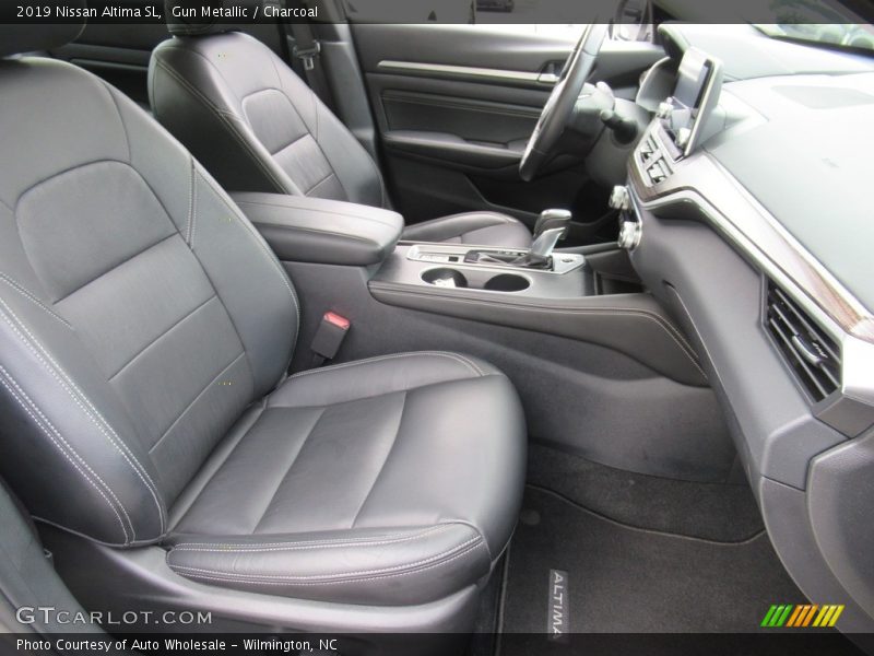Gun Metallic / Charcoal 2019 Nissan Altima SL