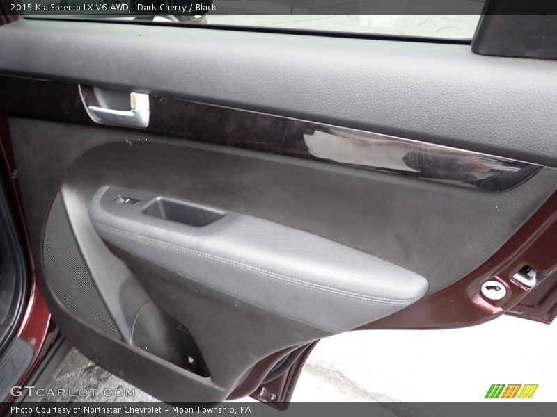 Door Panel of 2015 Sorento LX V6 AWD