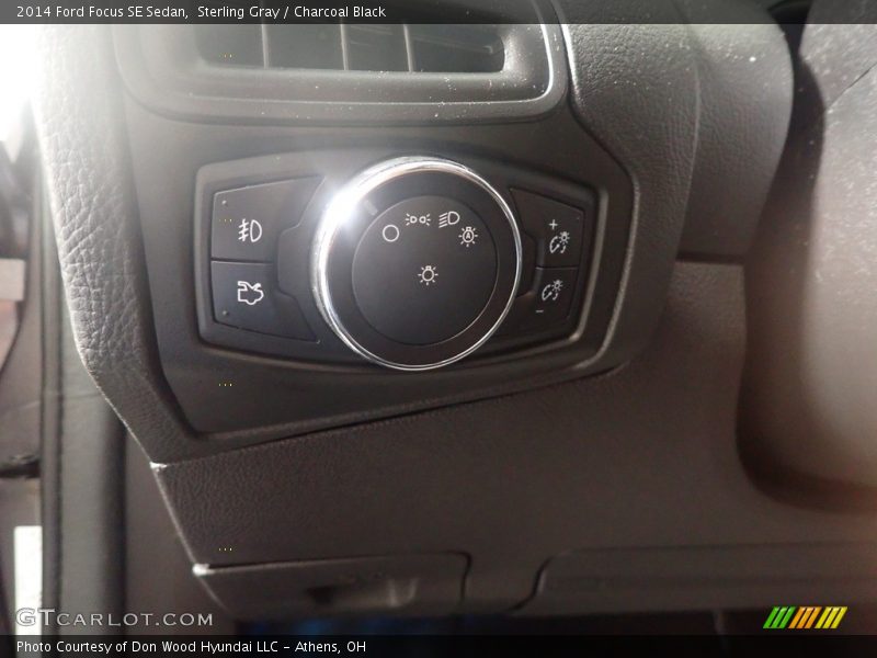 Sterling Gray / Charcoal Black 2014 Ford Focus SE Sedan