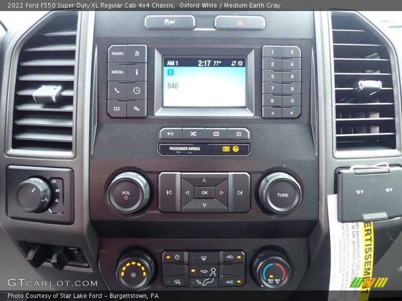 Controls of 2022 F550 Super Duty XL Regular Cab 4x4 Chassis