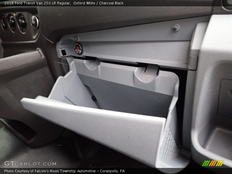 Oxford White / Charcoal Black 2018 Ford Transit Van 250 LR Regular