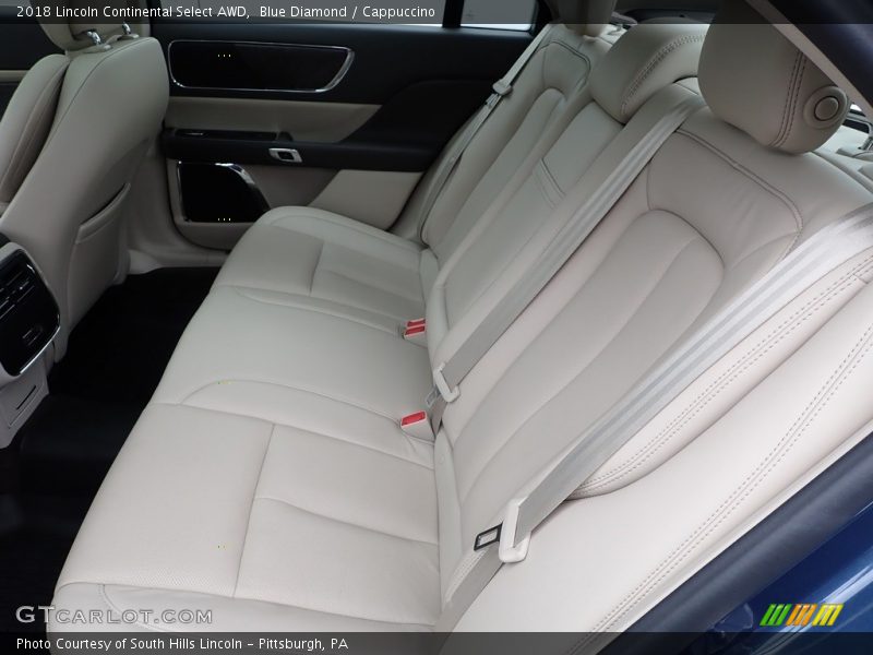 Rear Seat of 2018 Continental Select AWD