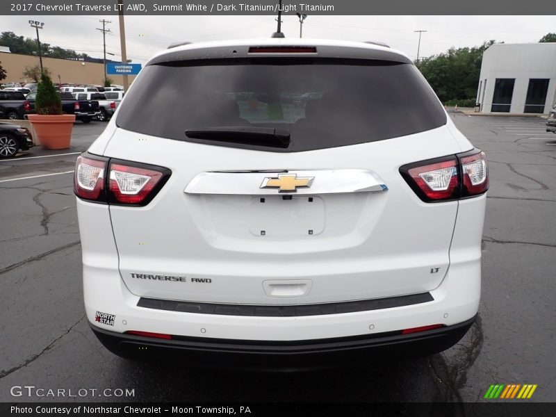 Summit White / Dark Titanium/Light Titanium 2017 Chevrolet Traverse LT AWD