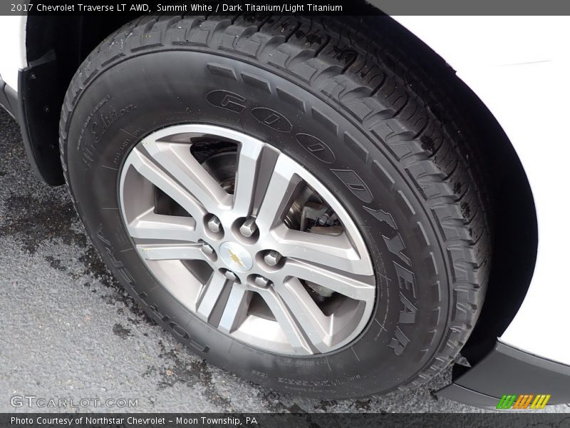 Summit White / Dark Titanium/Light Titanium 2017 Chevrolet Traverse LT AWD
