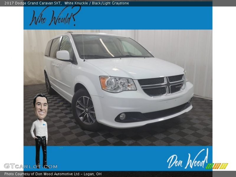 White Knuckle / Black/Light Graystone 2017 Dodge Grand Caravan SXT