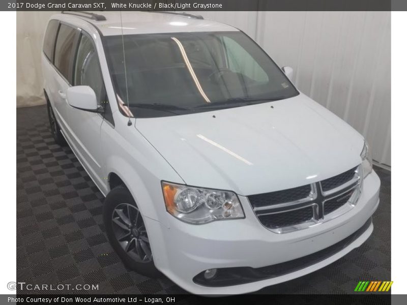 White Knuckle / Black/Light Graystone 2017 Dodge Grand Caravan SXT