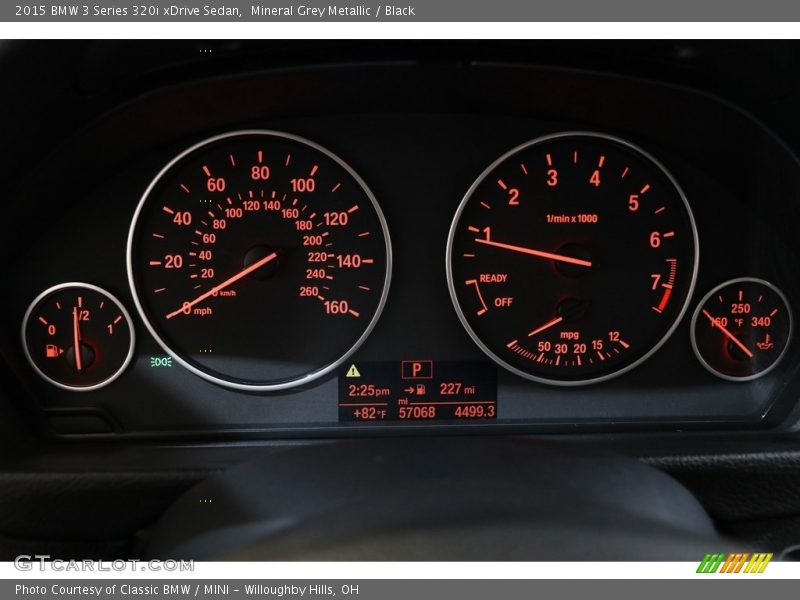 Mineral Grey Metallic / Black 2015 BMW 3 Series 320i xDrive Sedan