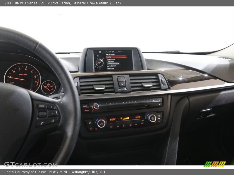 Mineral Grey Metallic / Black 2015 BMW 3 Series 320i xDrive Sedan