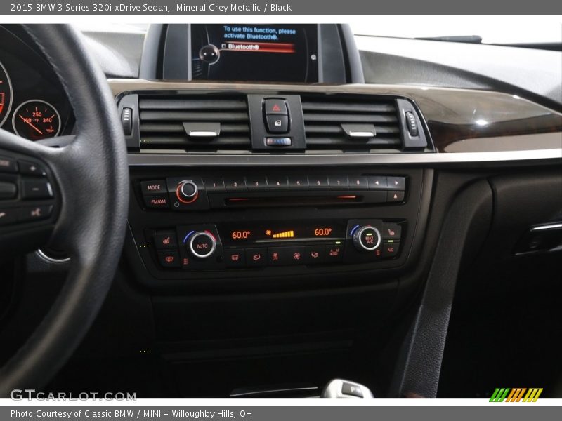 Mineral Grey Metallic / Black 2015 BMW 3 Series 320i xDrive Sedan