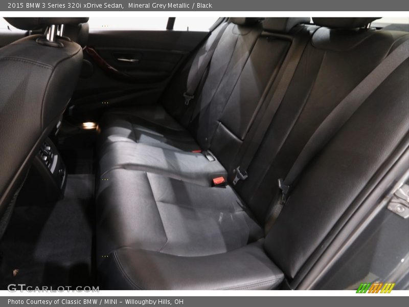 Mineral Grey Metallic / Black 2015 BMW 3 Series 320i xDrive Sedan