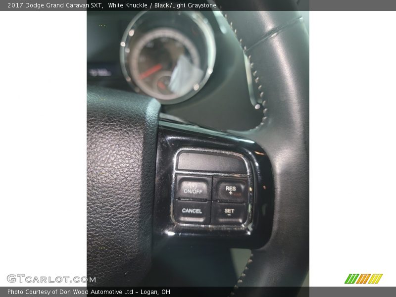 White Knuckle / Black/Light Graystone 2017 Dodge Grand Caravan SXT
