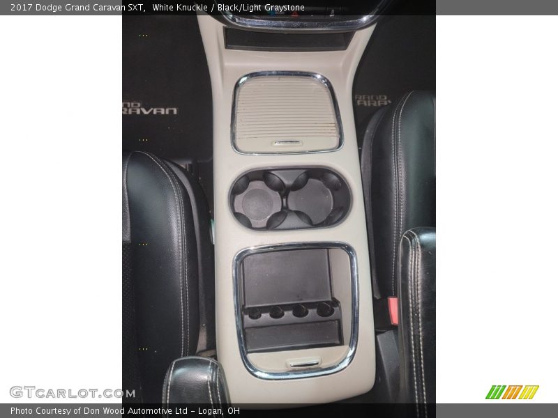 White Knuckle / Black/Light Graystone 2017 Dodge Grand Caravan SXT