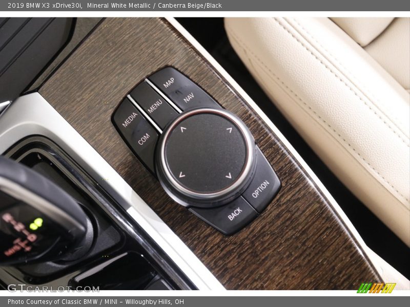 Mineral White Metallic / Canberra Beige/Black 2019 BMW X3 xDrive30i