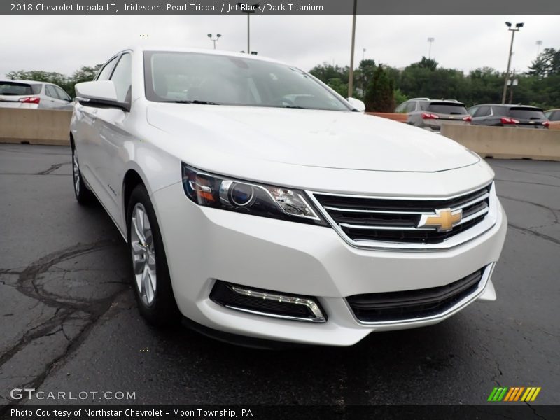Iridescent Pearl Tricoat / Jet Black/Dark Titanium 2018 Chevrolet Impala LT