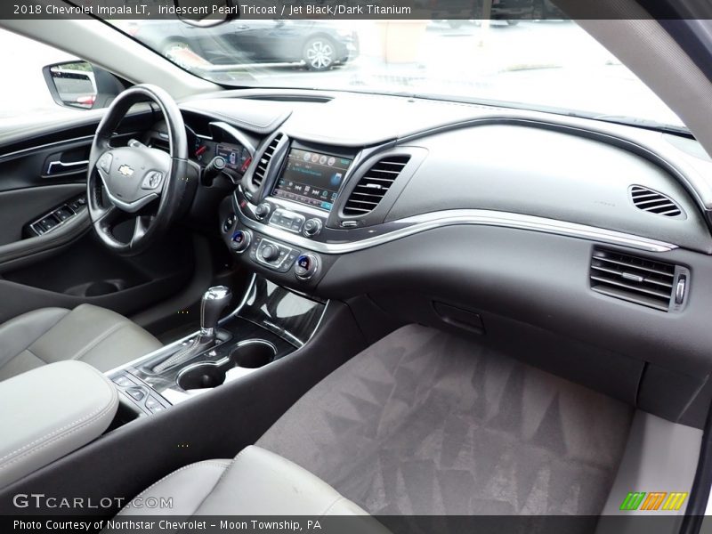Iridescent Pearl Tricoat / Jet Black/Dark Titanium 2018 Chevrolet Impala LT