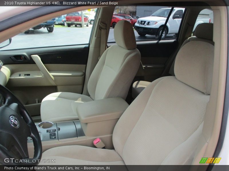 Blizzard White Pearl / Sand Beige 2010 Toyota Highlander V6 4WD